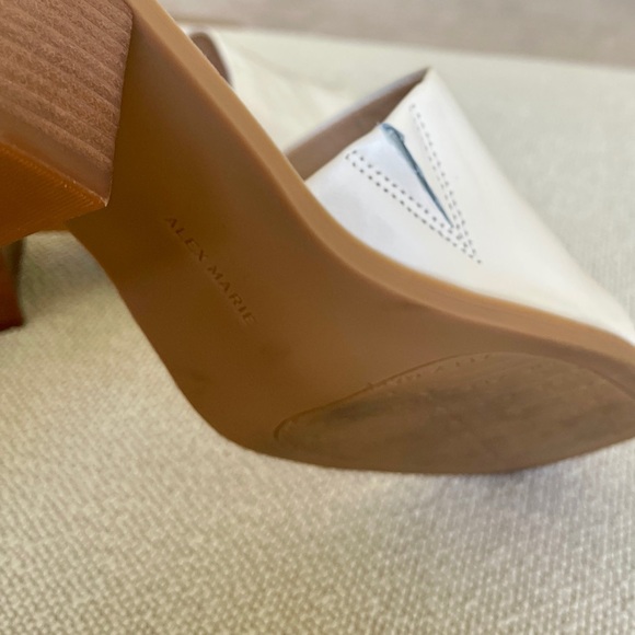 Alex Marie square toe, low heel sandals - Picture 6 of 6